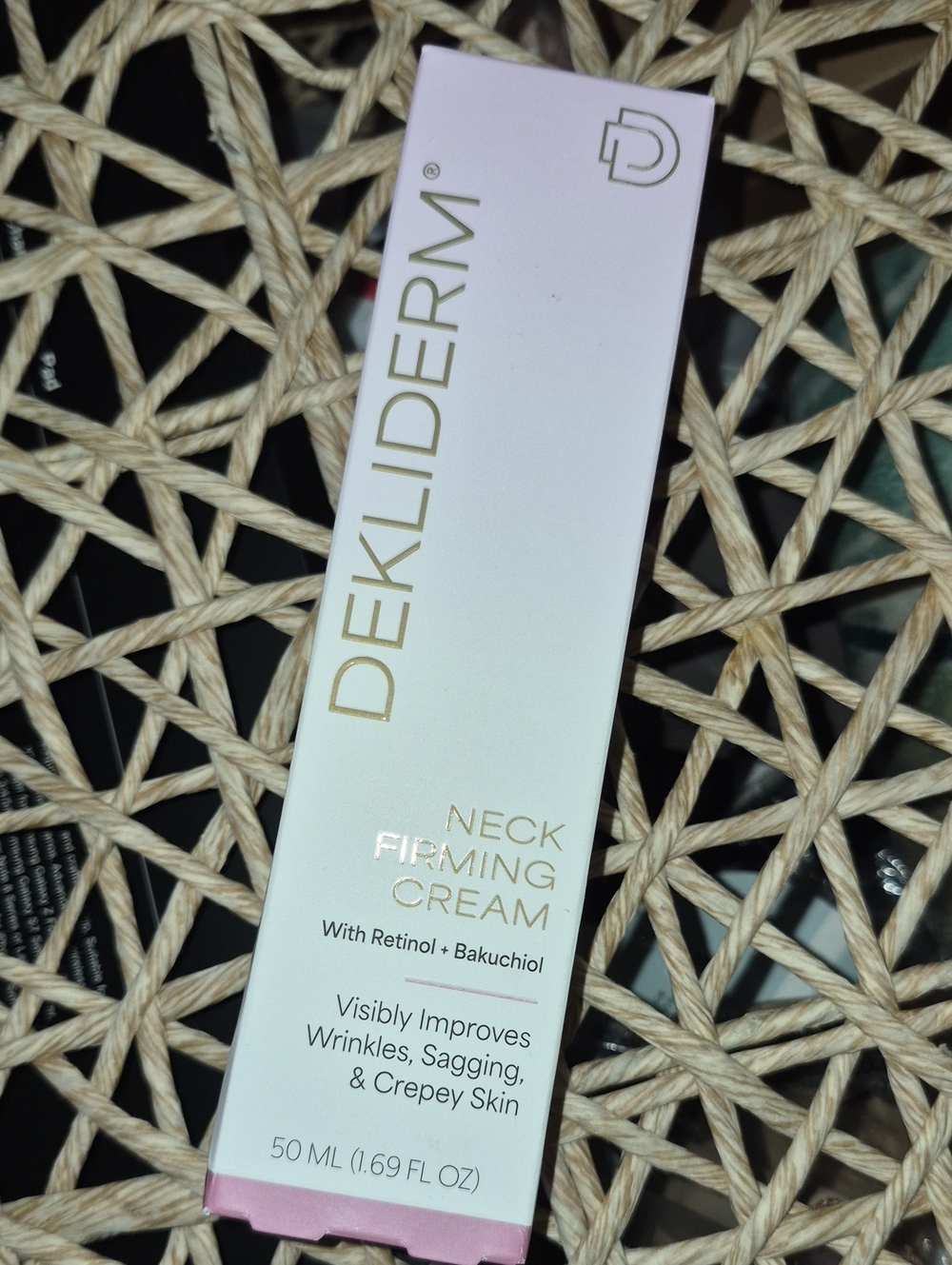 Dekliderm Pink Neck Firming Cream with Retinol & Bakuchiol Nwt